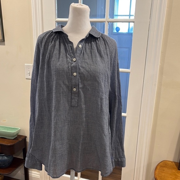 LOFT woman’s blue pullover blouse with 5-button close.  Size L - Picture 1 of 7